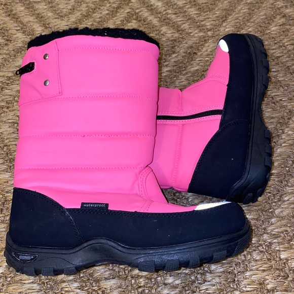 Khombu Snow Walker Kids Boots - Picture 4 of 9
